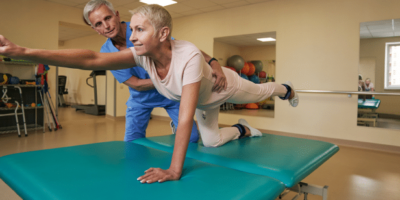 Schwindel unter Kontrolle: Physiotherapie bei Lagerungsschwindel